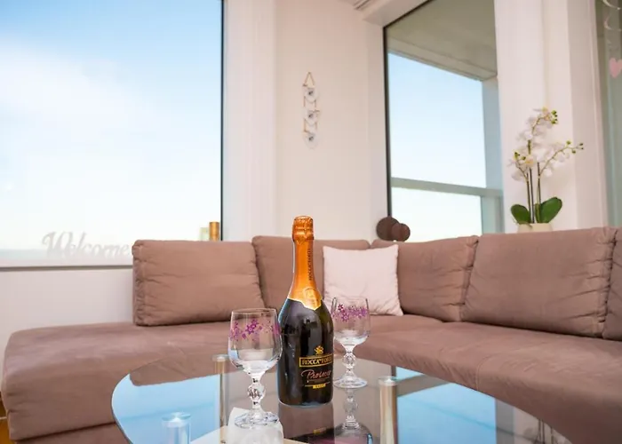 Panoramaview/26thfloor!/luxury Apartment Bratislava